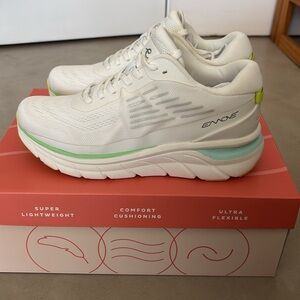 Sale! NIB Easy Spirit x Denise Austin Collab Emove Running/Walking Sneakers